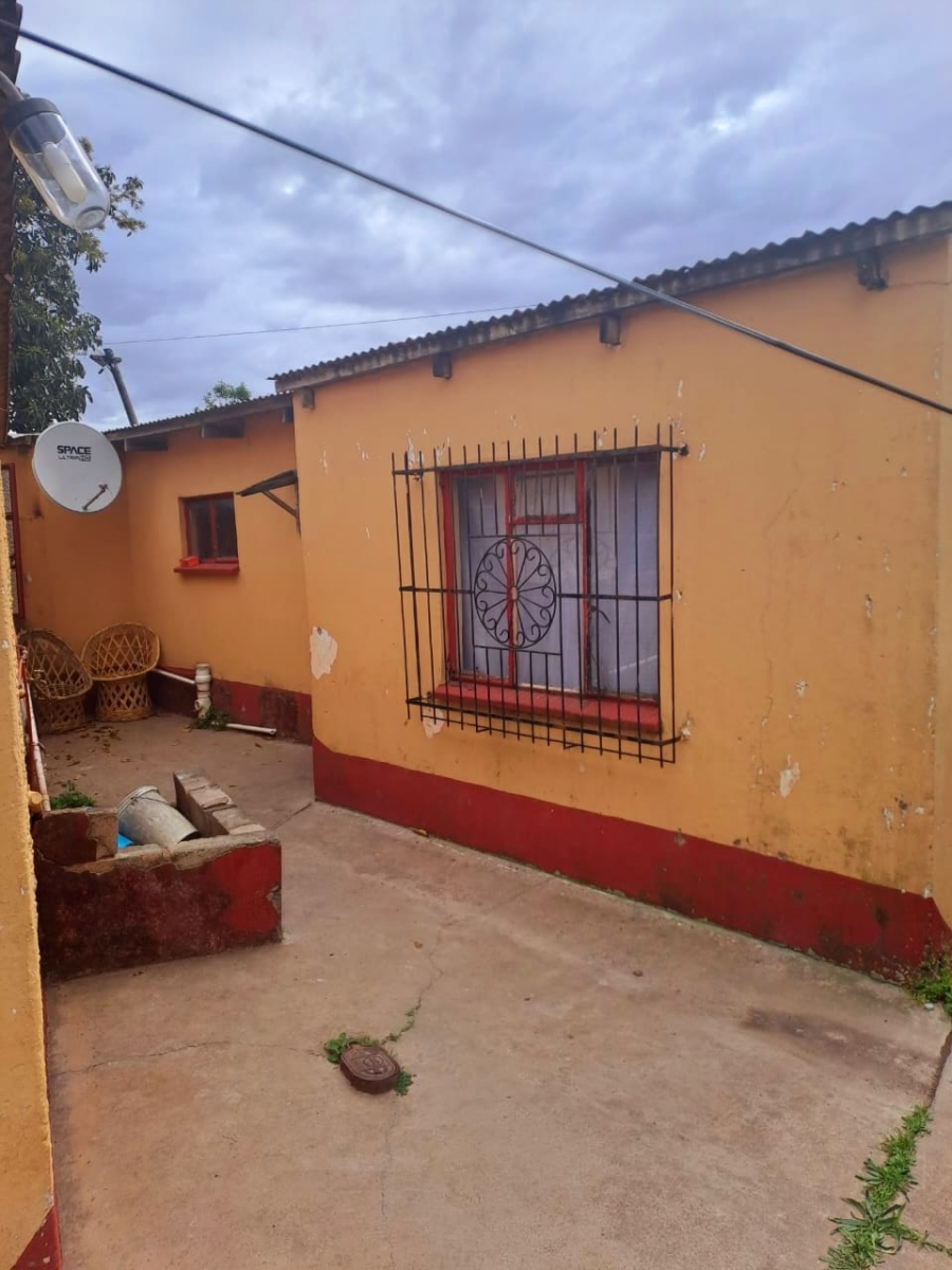 4 Bedroom Property for Sale in Mdantsane Nu 10 Eastern Cape